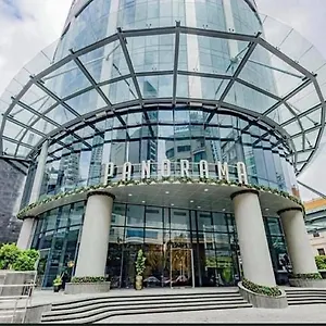 Panorama Lyn Beachfront Апартаменты